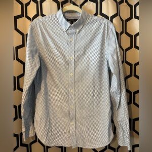 Banana Republic Patterned Button Down Shirt